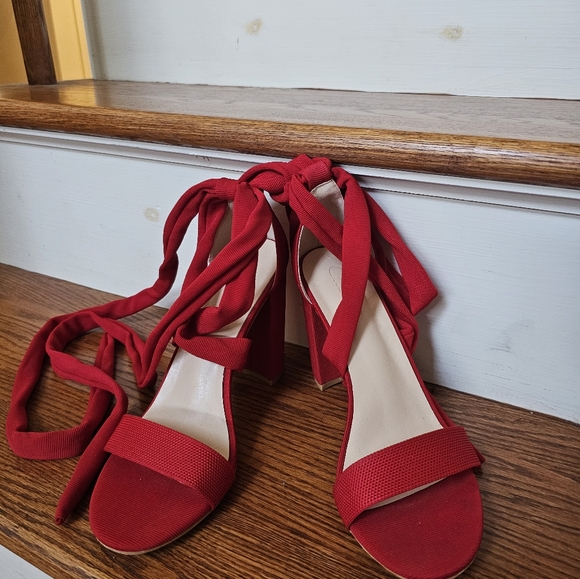 Cuccoo by Shein sandals; Color: Red; 4" tall; Size Eur 39 (8.5M) - Picture 6 of 12